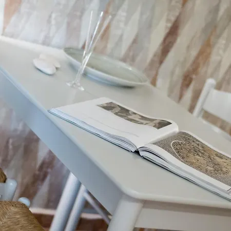 Paradise Vezal شقة فندقية 4*