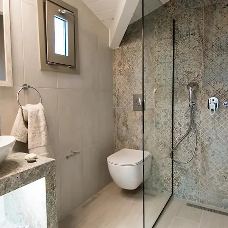 Paradise Vezal لاغاناس