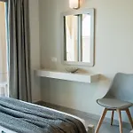 Paradise Vezal 4*