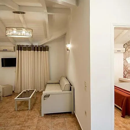 Aparthotel Paradise Vezal 4*