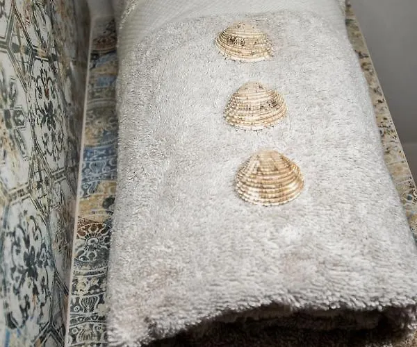 아파트호텔 Paradise Vezal 라가나스