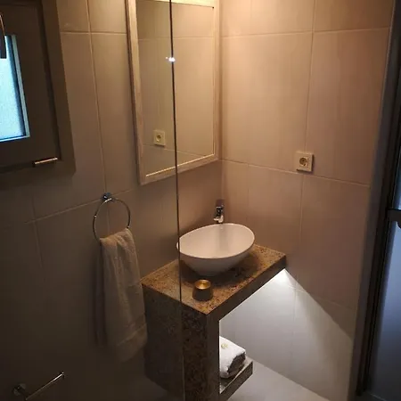Paradise Vezal Apartmanhotel