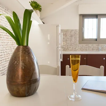 Paradise Vezal Aparthotel Laganas