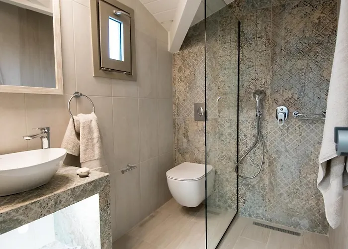 Paradise Vezal Laganas